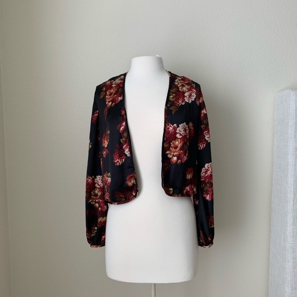 CAD Tops - Floral Cardigan